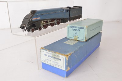 Lot 569 - Hornby-Dublo 00 Gauge 3-Rail EDL1 LNER blue Class A4 No 7 'Sir Nigel Gresley' Locomotive and tender