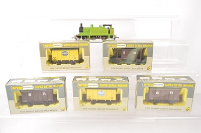 Lot 597 - Wrenn 00 Gauge  SECR lined bright green Class R1 0-6-0 Tank Locomotive and SR Banana Train (6)