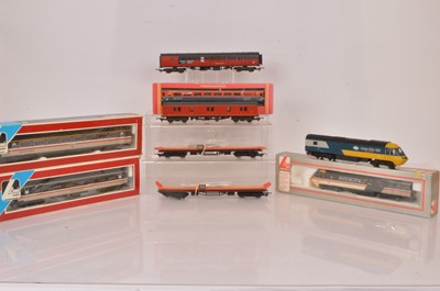 Lot 619 - Lima and Hornby HST 00 gauge  Locomotives and Coaching stock (9)