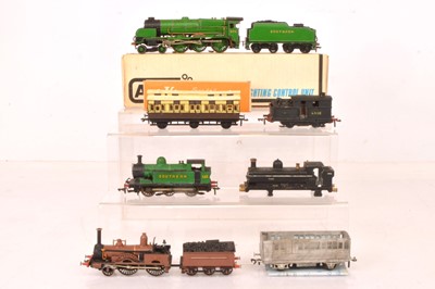 Lot 682 - Southern and other Regions 00 gauge kitbuilt Locomotives and Coaches