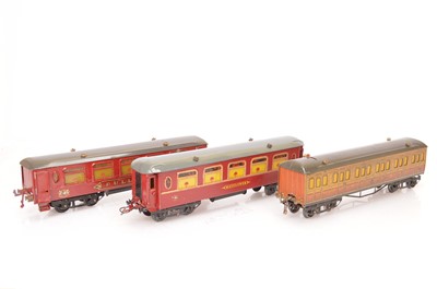 Lot 743 - Hornby 0 Gauge Metropolitan Railway and Pullman Coaching Stock (3)