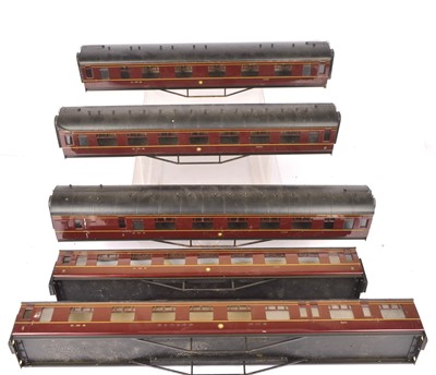 Lot 770 - Five kit-built Gauge 1 LMS Coach Bodies and separate bogie parts (qty)