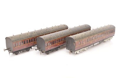 Lot 772 - A kit-built Gauge 1 LMS Three-Coach Suburban Set (3)