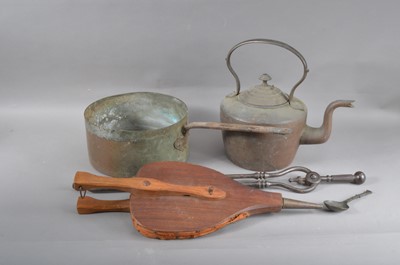 Lot 181 - A collection of metalware's