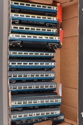 Lot 465 - Hornby 00 Gauge bogie coaches in BR blue/grey liveries (42)