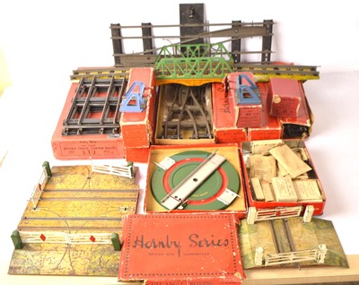 Lot 715 - Hornby 0 Gauge Clockwork Track (2 boxes)