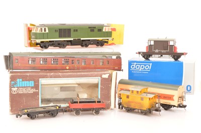 Lot 754 - Battery-electric and 2-rail 'Finescale' 0 Gauge Trains (qty)