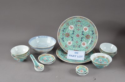 Lot 242 - A collection of modern Chinese dinner items