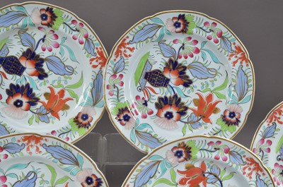 Lot 256 - A large collection of Copeland Spode porcelain dinner plates