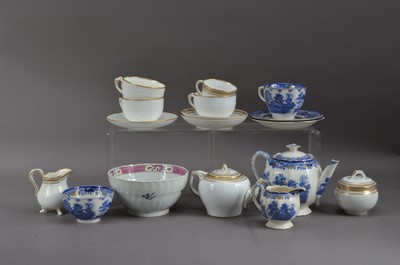 Lot 301 - An assorted collection of English 19th century and later ceramics