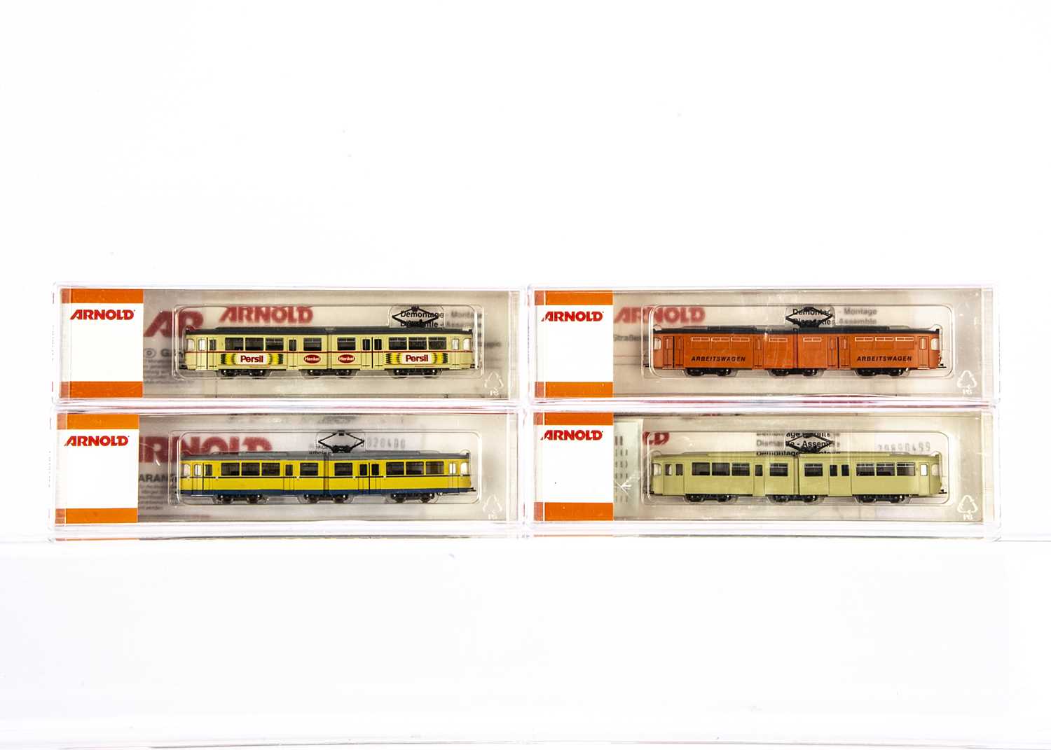 Lot 601 - Arnold N Gauge Electric Articulated Trams