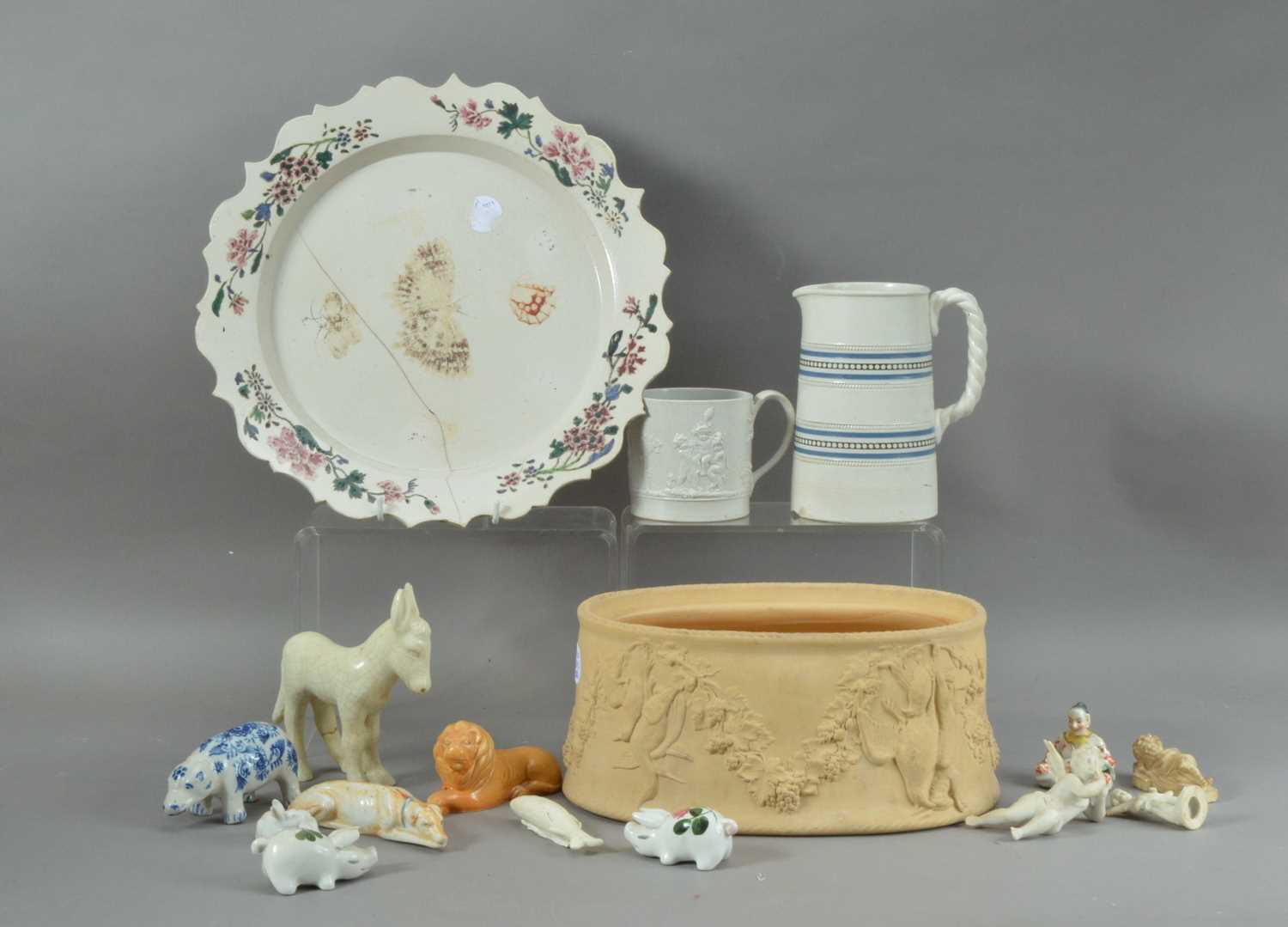 Lot 310 - An assorted collection of 19th century and later ceramics