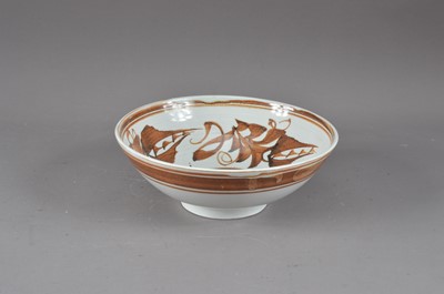 Lot 315 - An Aldermaston pottery bowl