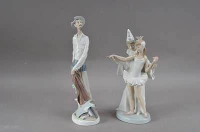 Lot 353 - Two items of Lladro porcelain