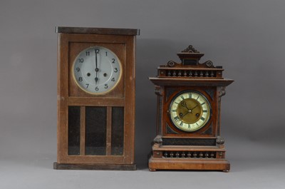Lot 405 - Two clocks