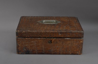 Lot 483 - An early 20th century alligator skin document case