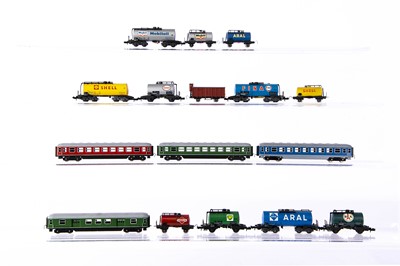 Lot 622 - Continental N Gauge Prototype Coaches and Metal/Metal/Plastic Goods Wagons