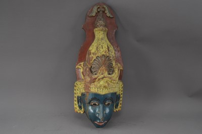 Lot 524 - A carved wooden and painted Tribal mask