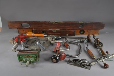 Lot 547 - A collection of assorted antique tools