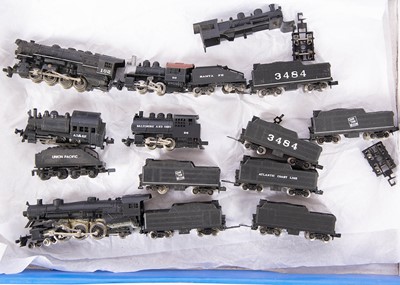 Lot 632 - N Gauge American Steam Locomotives and  Various Tenders