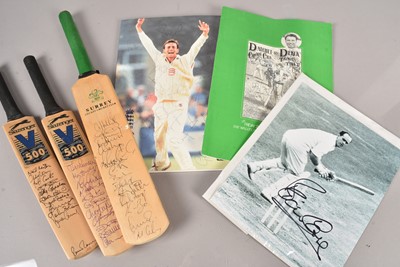 Lot 115 - Cricket Autographs