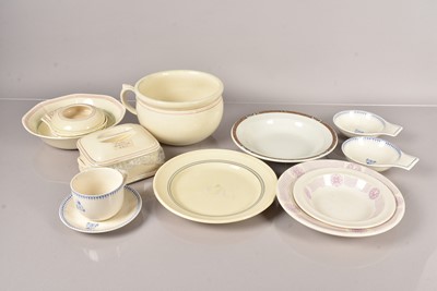 Lot 140 - An assortment of Cruise Liner ceramics and studio ware