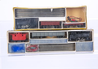 Lot 657 - Rivarossi 1950s/60s American HO Steam Freight Sets