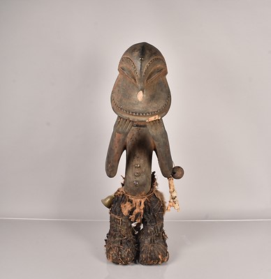 Lot 289 - An African Tribal Art figure