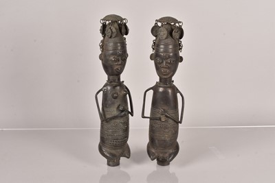 Lot 292 - A pair of cast metal figures