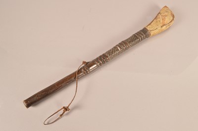 Lot 321 - An Unusual African Fighting Club