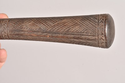 Lot 329 - A Fijian Ula Tavatava War/Throwing club