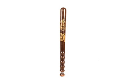 Lot 391 - A Georgian wooden Police Truncheon