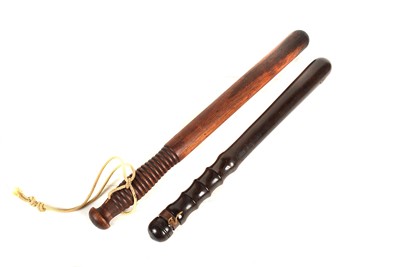 Lot 469 - A Victorian wooden truncheon