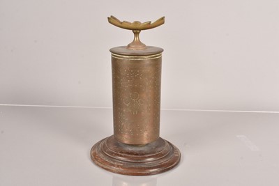Lot 522 - A Decorative Trench Art Table Gong