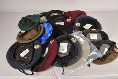 Lot 611 - A group of 15+ Berets and side caps