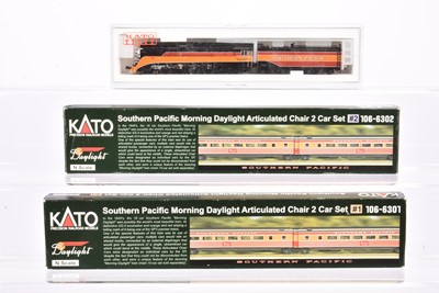 Lot 50 - Kato N Gauge American Southern Pacific Steam Locomotive and Coaches