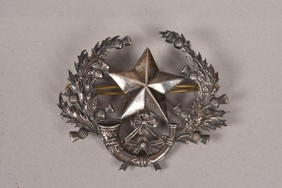 Lot 641 - A silver hallmarked Cameronians (Scottish Rifles) Officer Glengarry badge