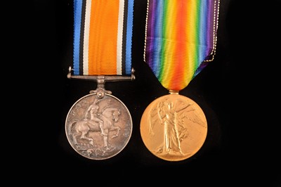 Lot 725 - A WWI Army Service Corps Duo 