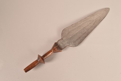 Lot 760 - A Democratic Republic of Congo Spear Head Dagger