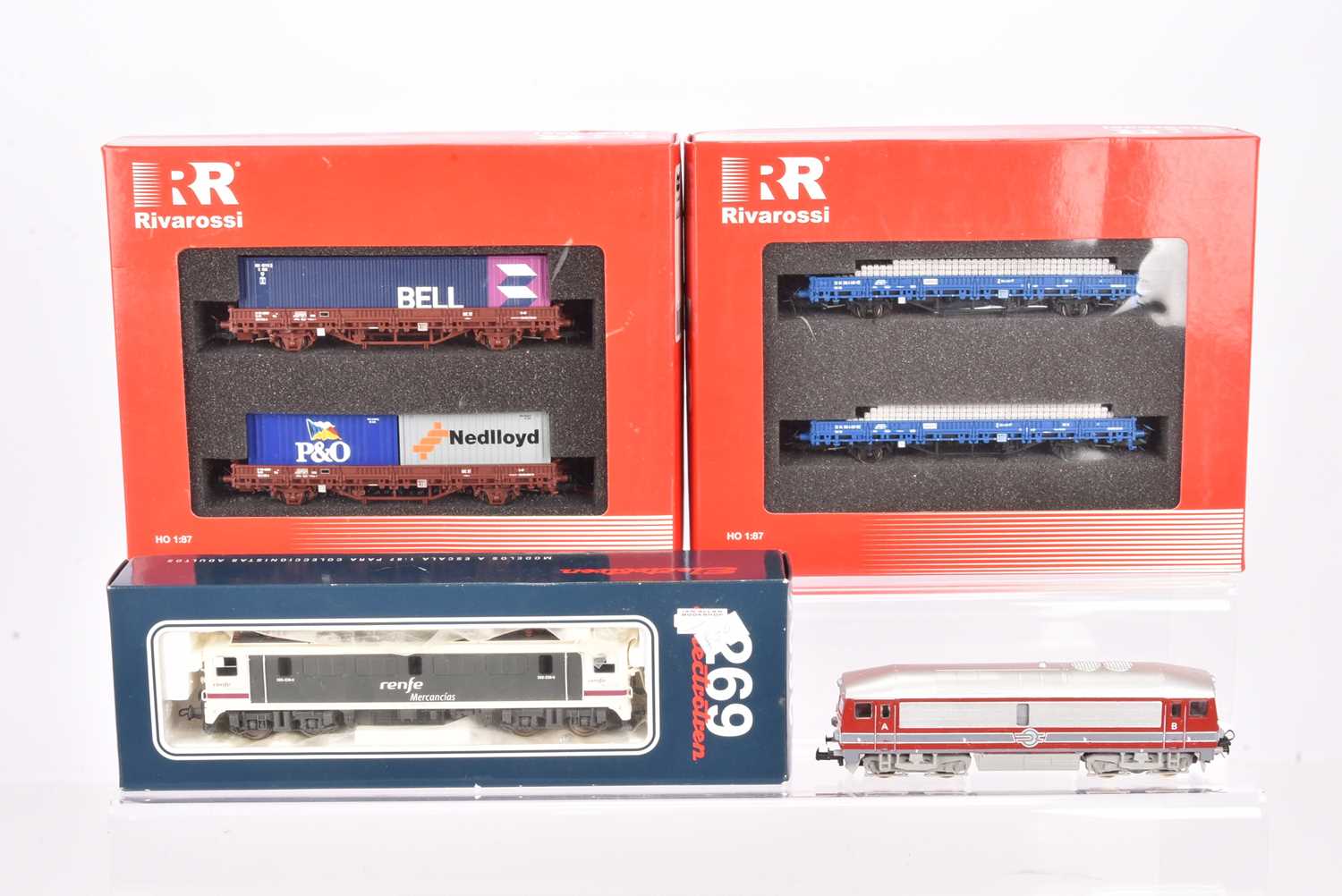 Lot 723 - Continental HO Gauge Diesel Locomotives and Freight Stock