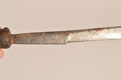 Lot 910 - A Dyak Head Hunters sword