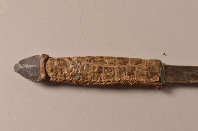 Lot 911 - An African Throwing knife