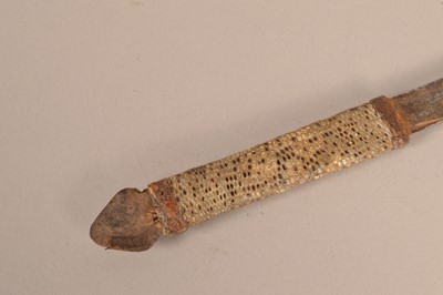 Lot 912 - An African Throwing knife
