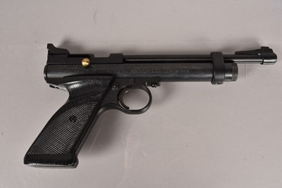 Lot 966 - A Crosman 2240 .22 CO2 Air pistol
