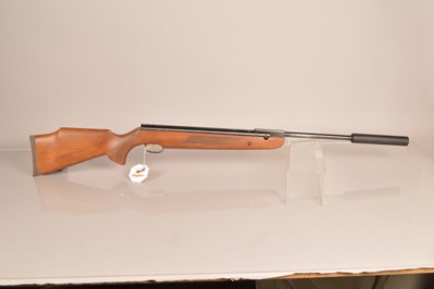 Lot 993 - A Weihrauch HW99S .177 break barrel rifle