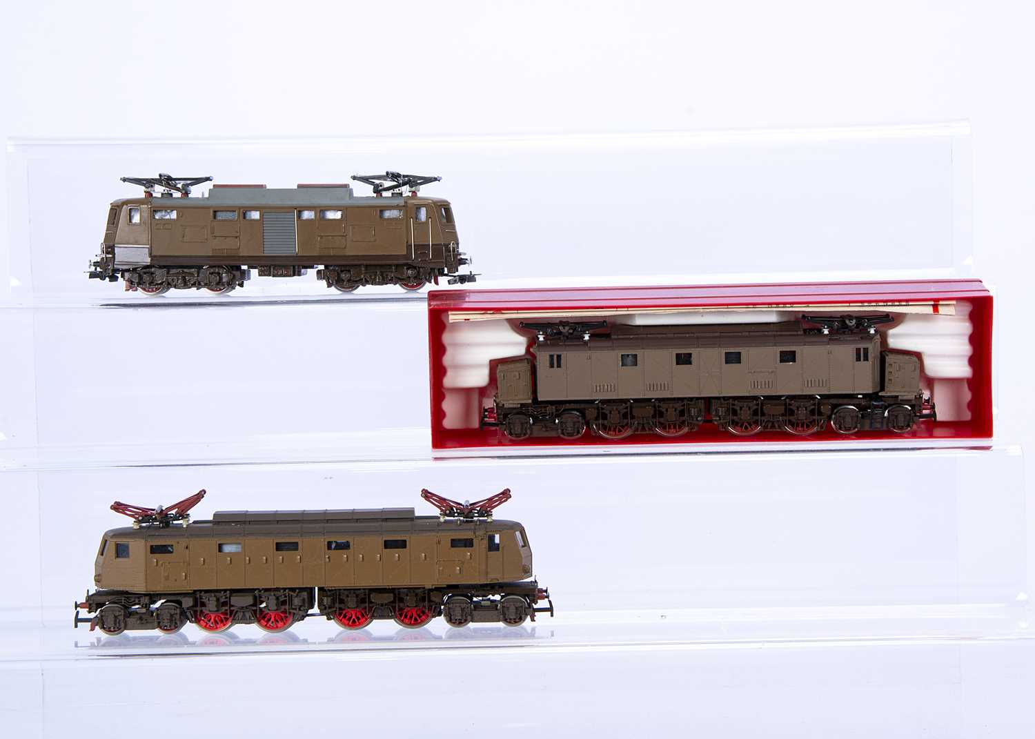 Rivarossi H0 - 1947 - Diesel locomotive - EMD E-8 A - Erie - Catawiki Rivarossi H0 - 1947 - Diesel locomotive - EMD E-8 A - Erie - Catawiki
