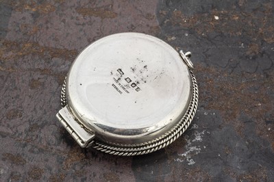 Lot 16 - An Elizabeth II silver and silver gilt travelling wafer container