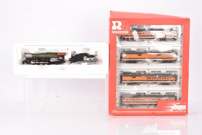 Lot 765 - American HO Gauge Great Northern Broadway Limited Steam Locomotive and Tender and Rivarossi Coach Pack