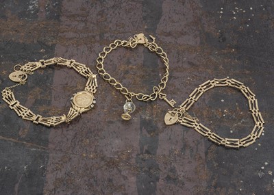 Lot 109 - Three 9ct gold bracelets