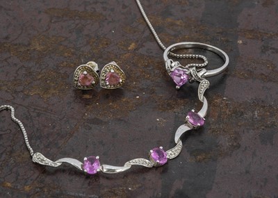 Lot 112 - A 9ct gold pink sapphire and diamond suite of jewels